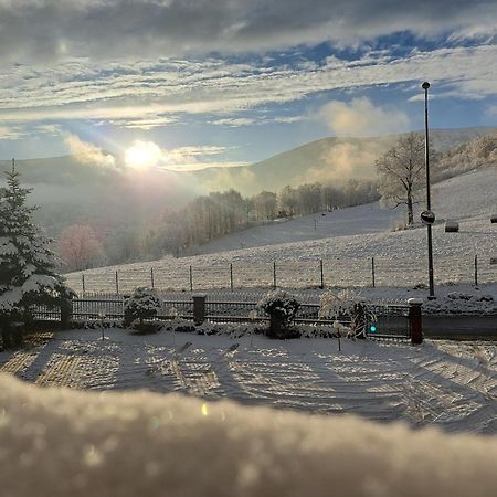 Gorski Widok Karpacz Apartamenty I Pokoje- Salon Kominkowy Buitenkant foto