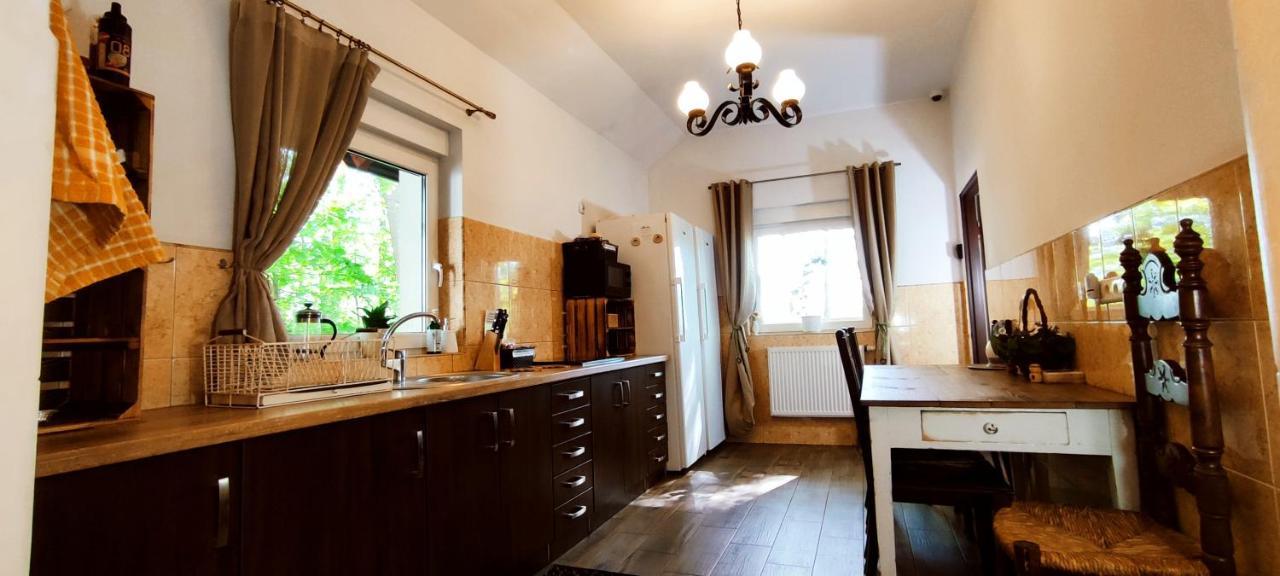 Gorski Widok Karpacz Apartamenty I Pokoje- Salon Kominkowy Buitenkant foto