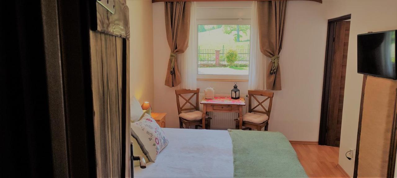 Gorski Widok Karpacz Apartamenty I Pokoje- Salon Kominkowy Buitenkant foto